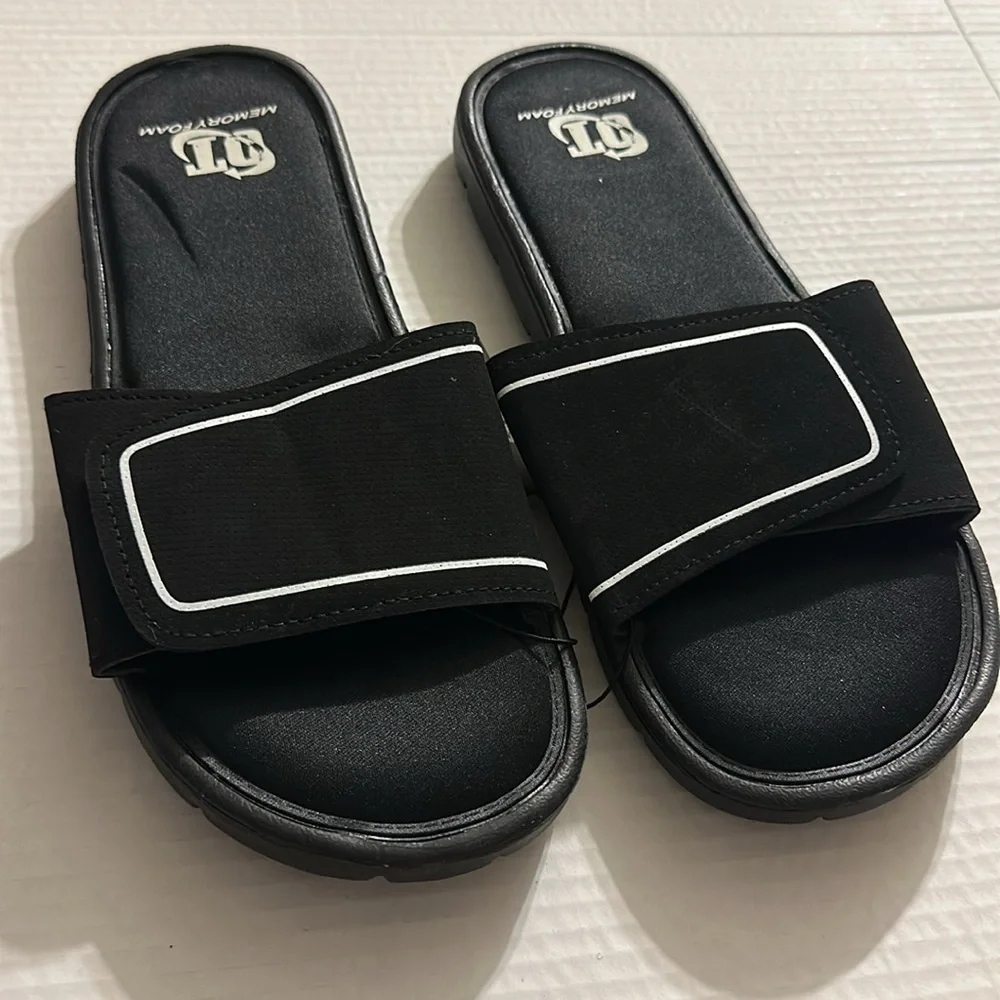 OT Revolution Memory Foam Slides/Sandals Size Medium 9/10